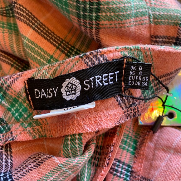 NWT Daisy Street Pink Gingham Plaid Mini Skirt - Picture 4 of 4